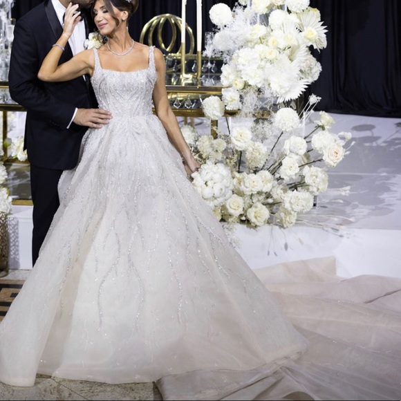 Steven Khalil Custom Wedding dress + veil Included - Picture 2 of 5